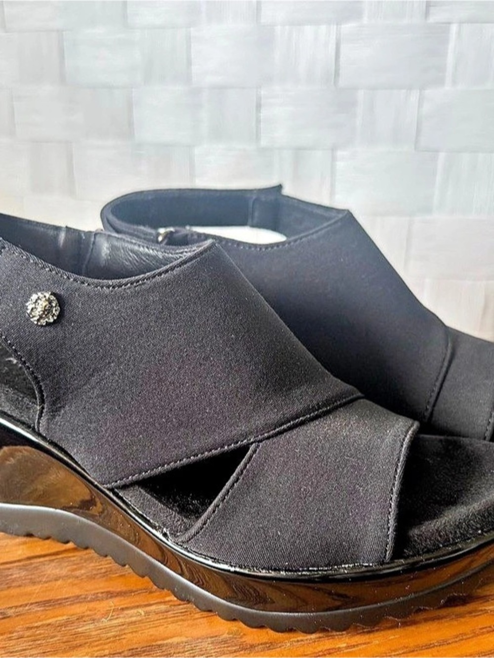 Anne Klein Natasia Platform Wedge Sandal Black